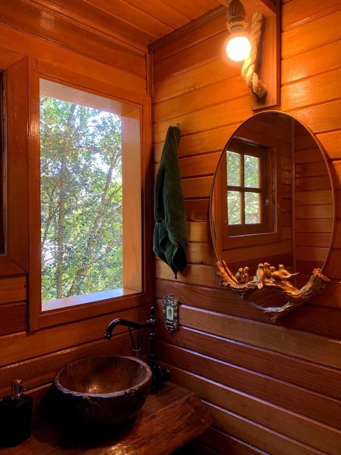 Casa Na Arvore Com Hidro, Piscina, Trilha, Cavalo 本图贡萨尔维斯 外观 照片